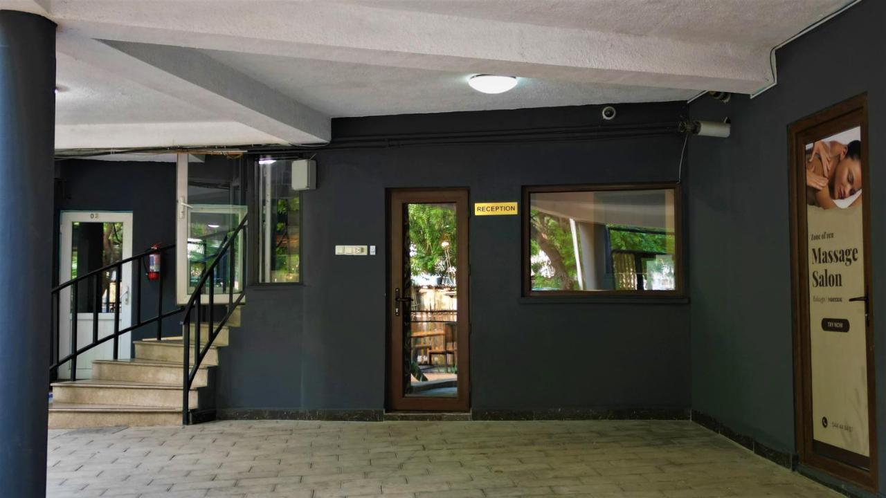 Hotel Salosi Tiflis Exterior foto